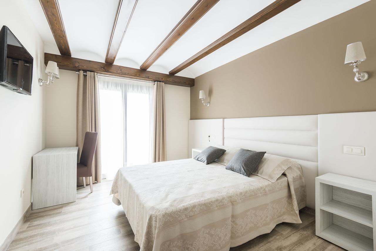 Hotel Atiana Albarracín Eksteriør billede